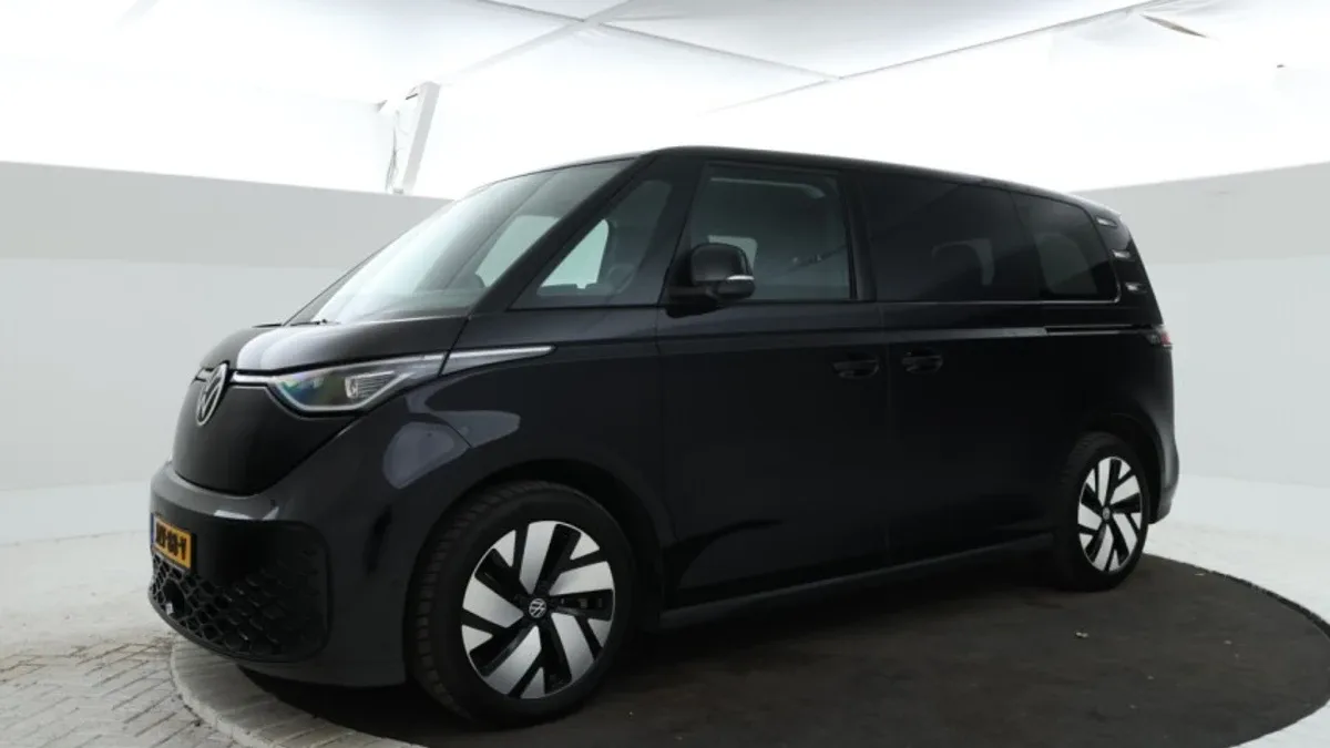 Volkswagen ID. Buzz (2023) — foto 1