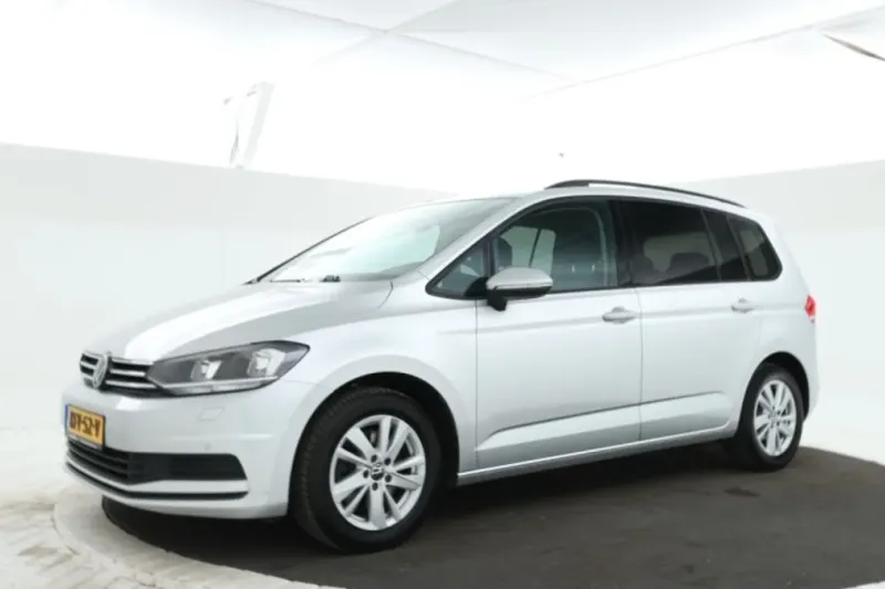 Volkswagen Touran (2021)