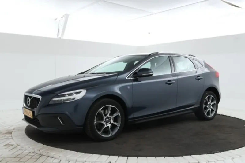 Volvo V40 (2017)