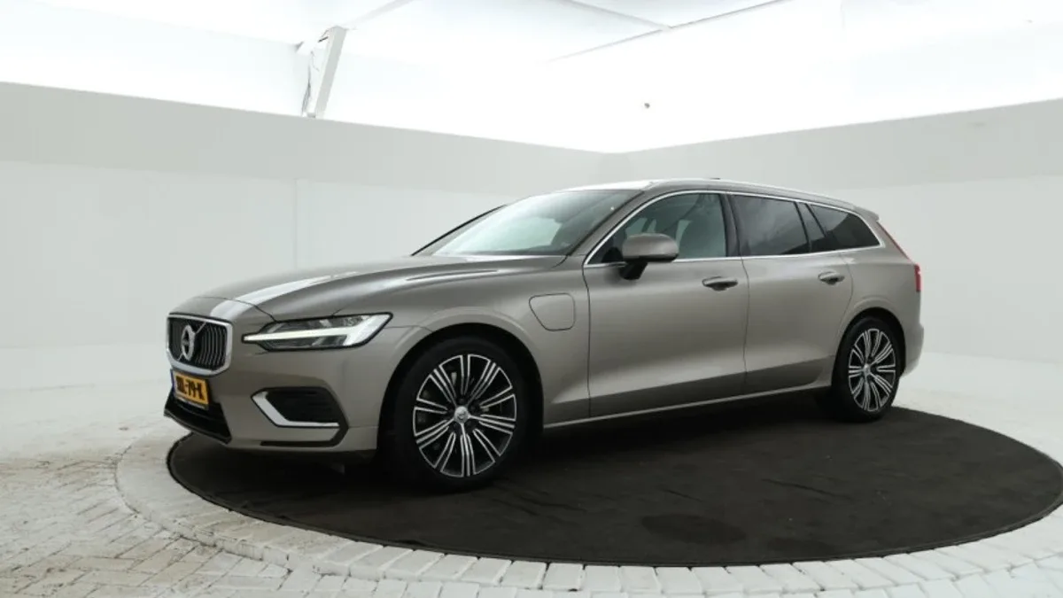 Volvo V60 (2019) — foto 1
