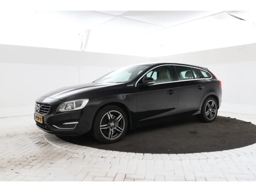 Volvo V60 (2013) — foto 1