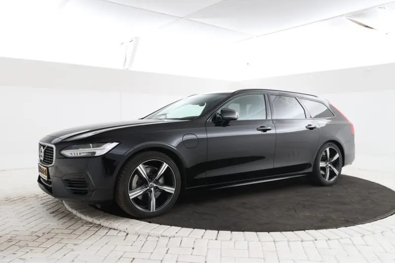Volvo V90 (2020)