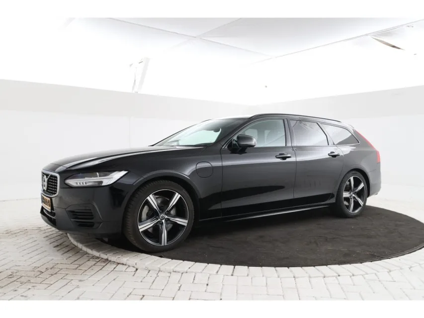 Volvo V90 (2020) — foto 1