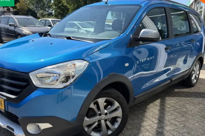 Dacia Lodgy (2015)
