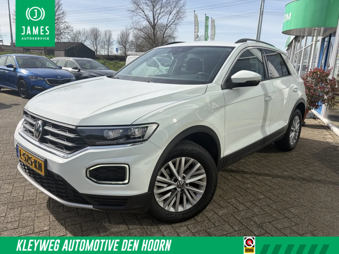 Volkswagen T-Roc (2021) — foto 1