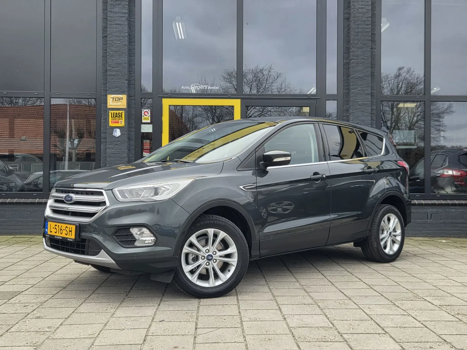 Ford Kuga (2018) — foto 1
