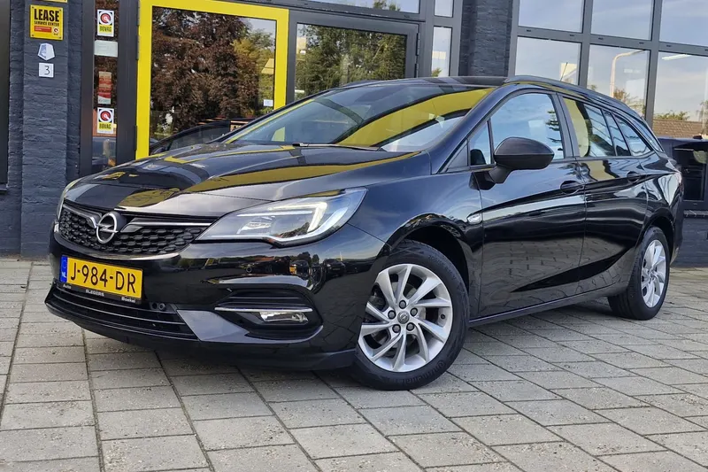 Opel Astra (2020)