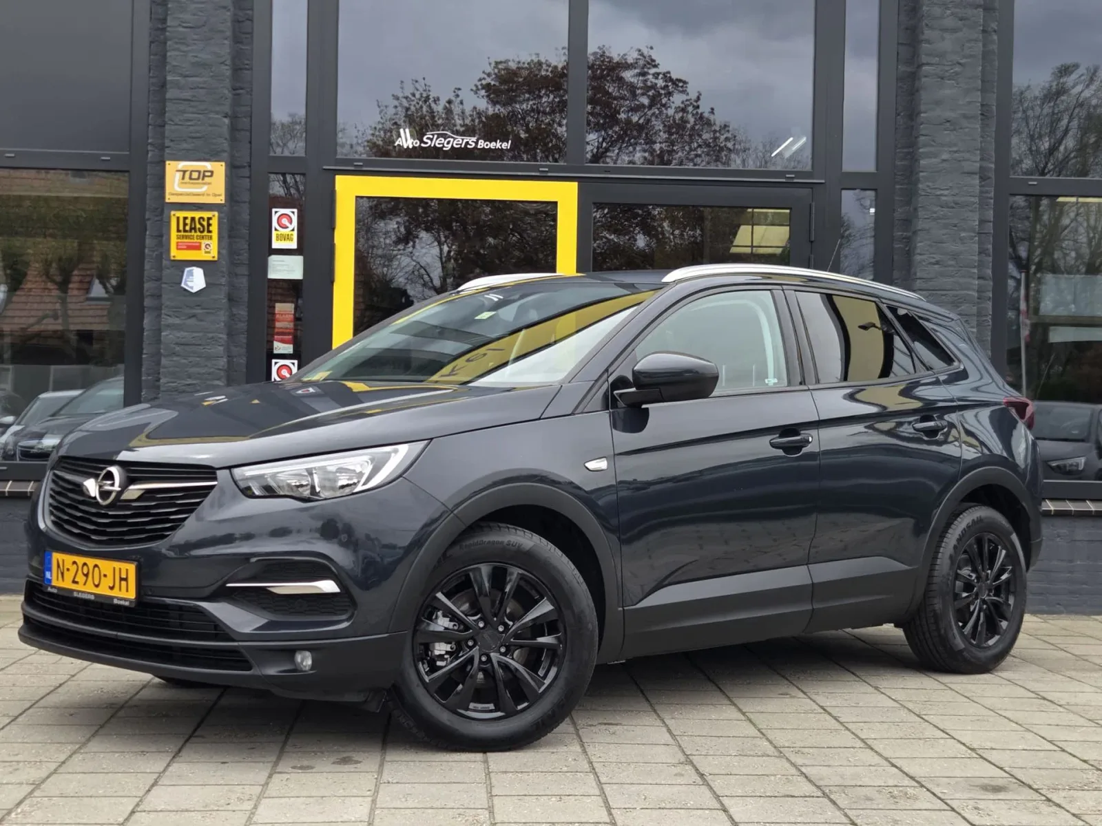 Opel Grandland X (2018) — foto 1
