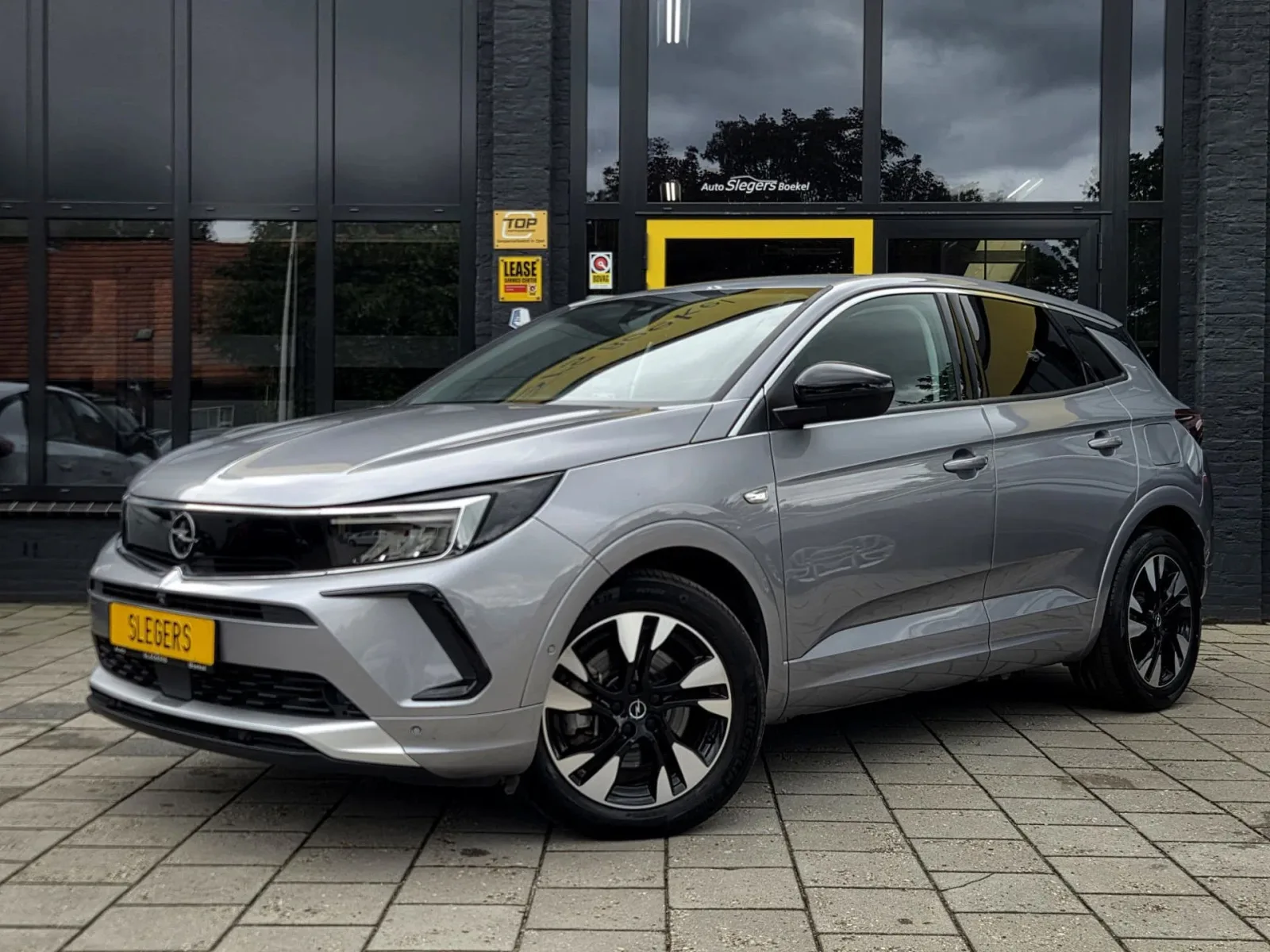 Opel Grandland (2023) — foto 1