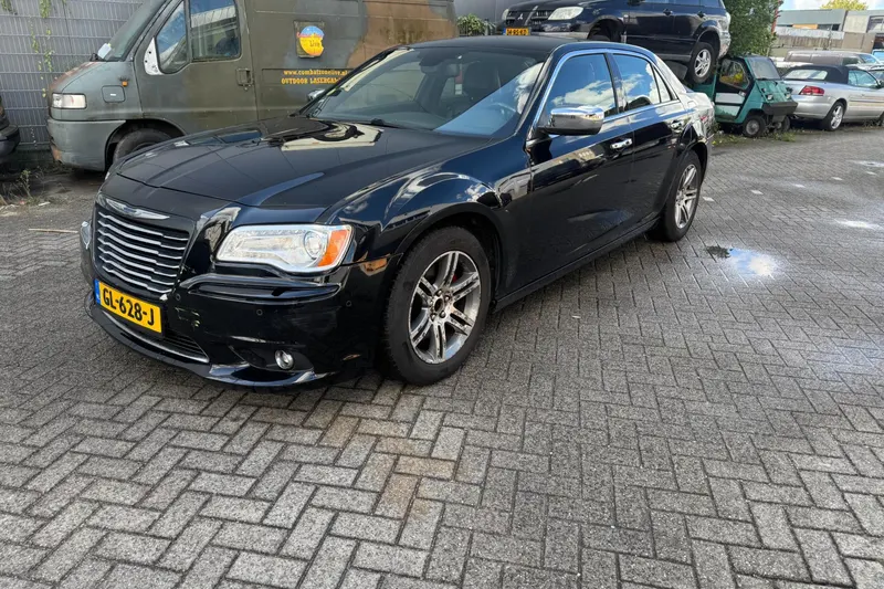 Chrysler 300C (2012)