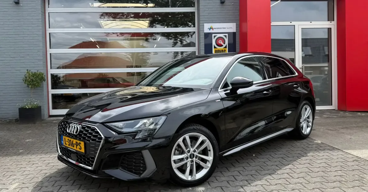 Audi A3 (2021) — foto 1