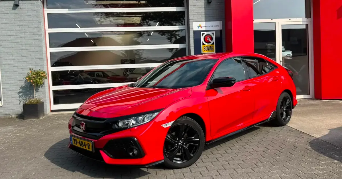 Honda Civic (2019) — foto 1