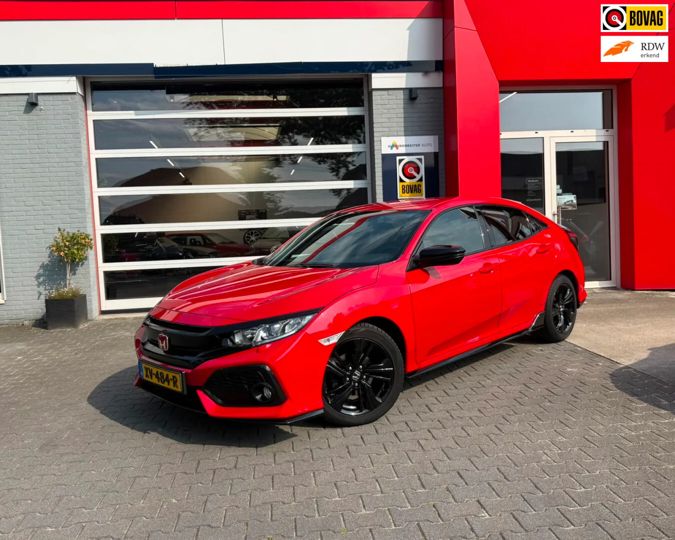 Honda Civic (2019) — foto 1