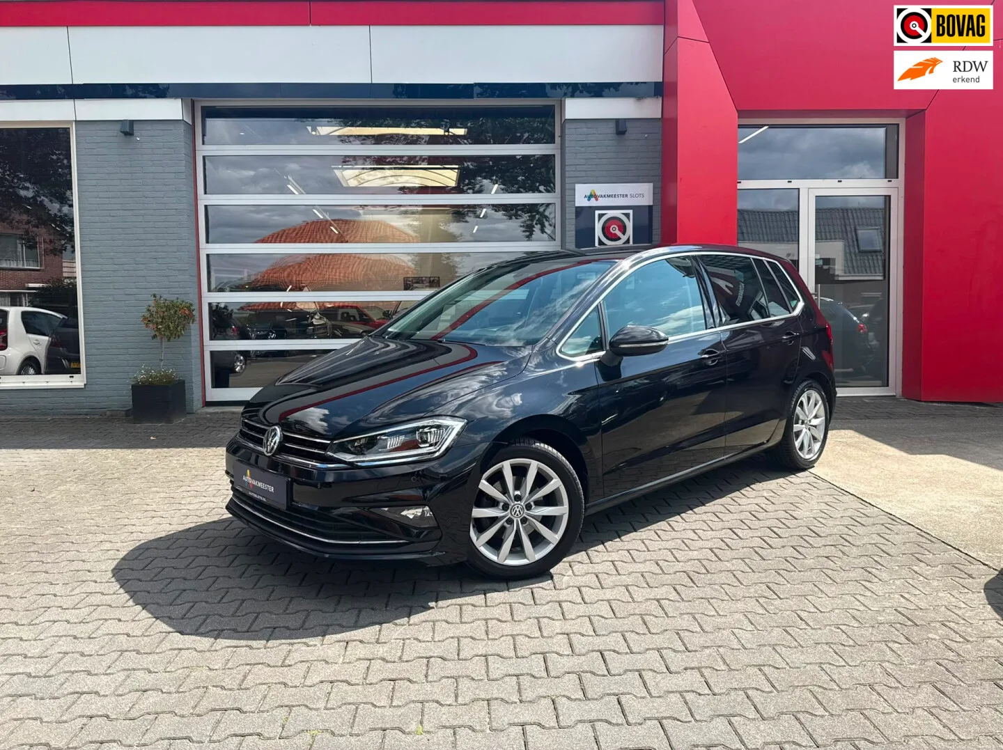 Volkswagen Golf Sportsvan (2019) — foto 1