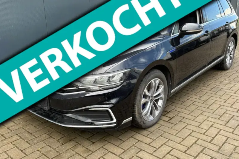Volkswagen Passat (2022)