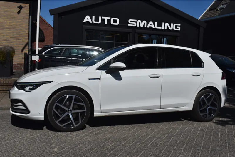 Volkswagen Golf (2020)