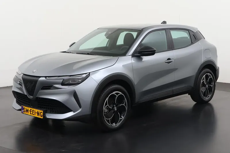 Alfa Romeo Junior (2025)