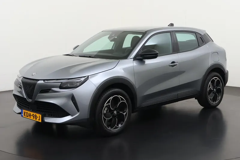 Alfa Romeo Junior (2025)