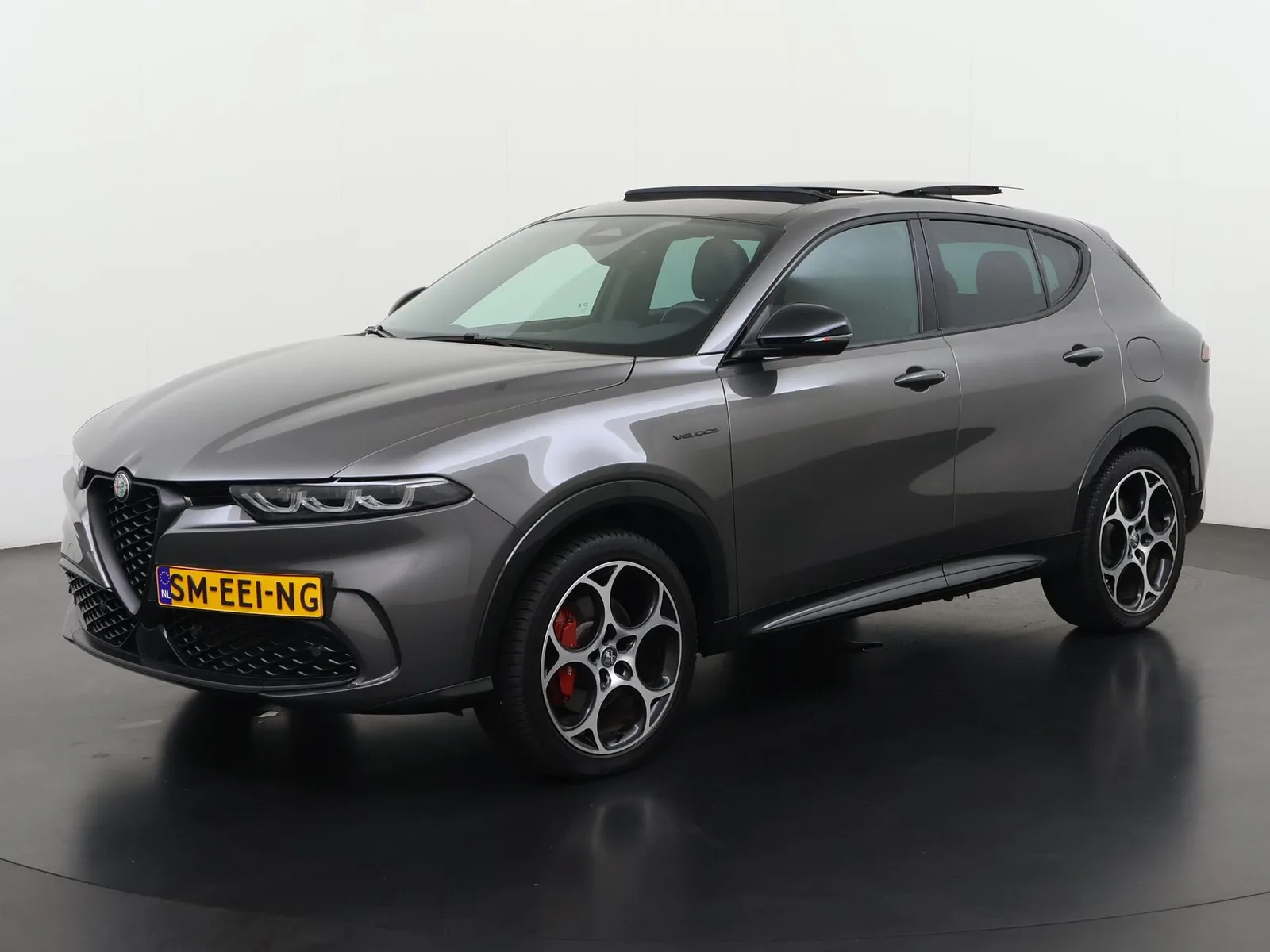 Alfa Romeo Tonale (2023) — foto 1