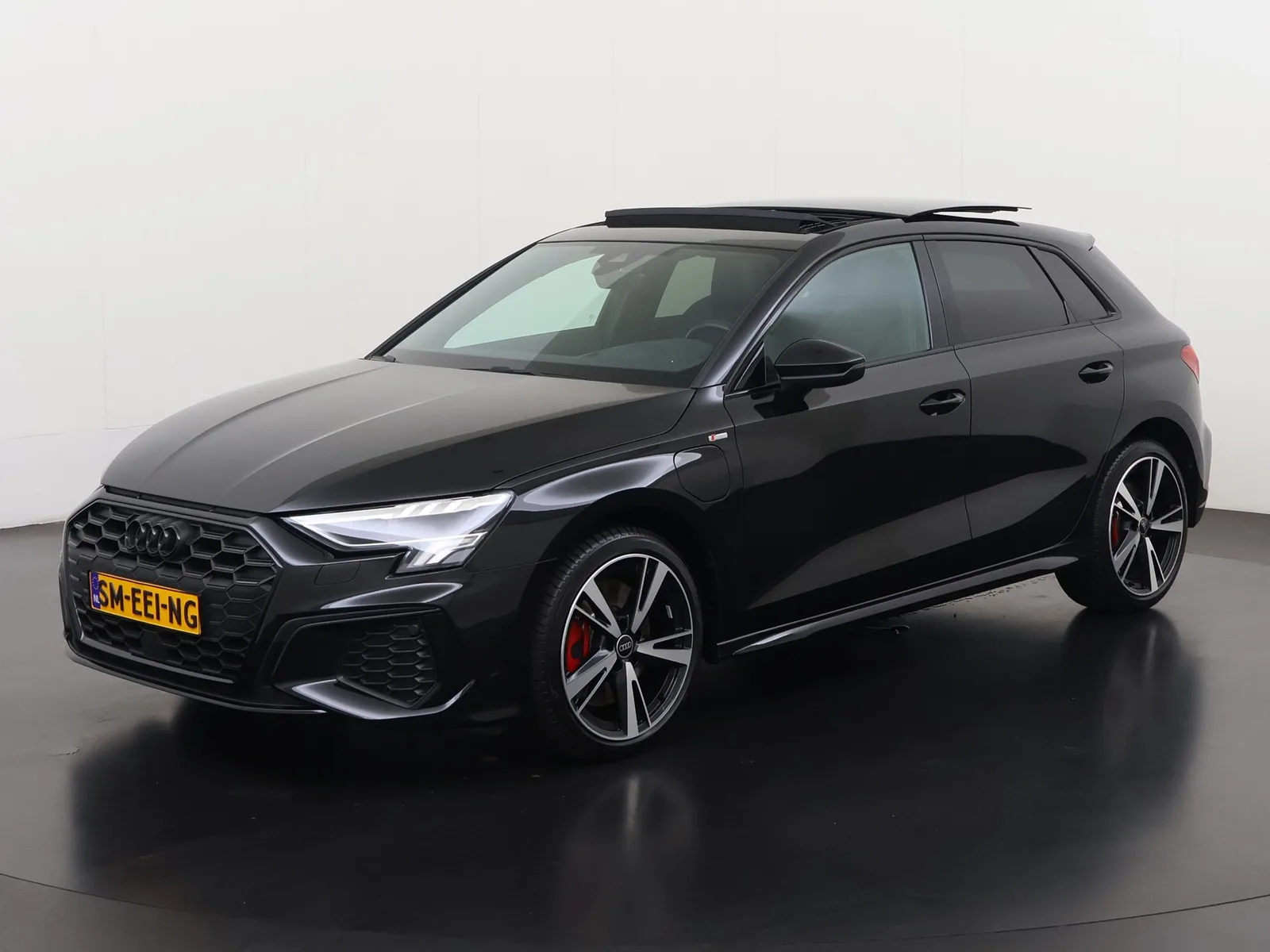 Audi A3 (2023) — foto 1