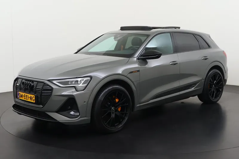 Audi e-tron (2023)