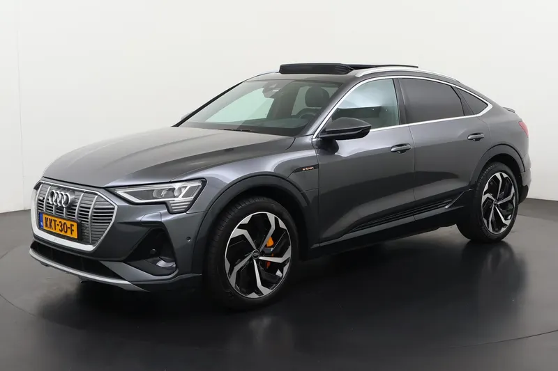Audi e-tron (2022)