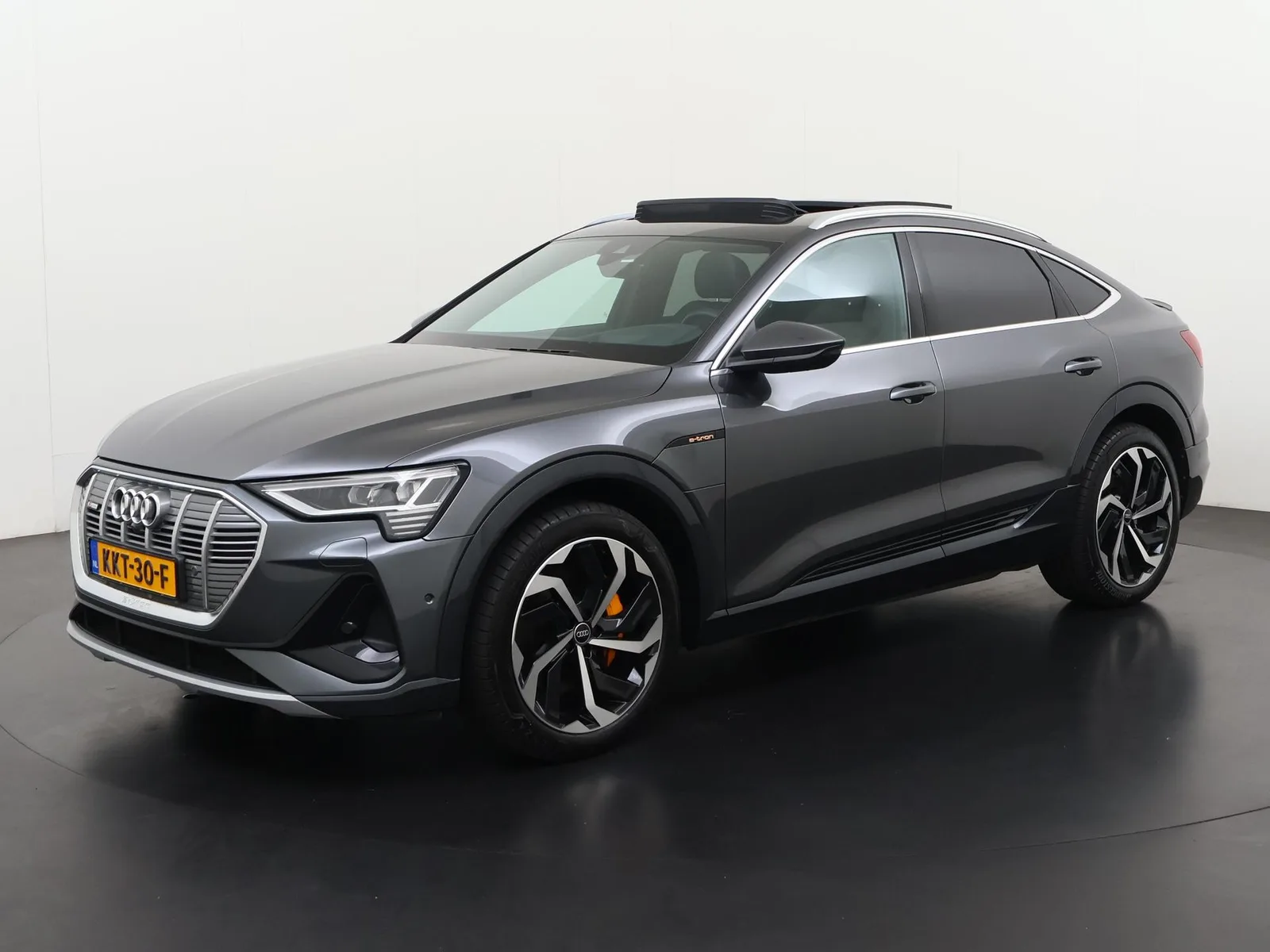 Audi e-tron (2022) — foto 1