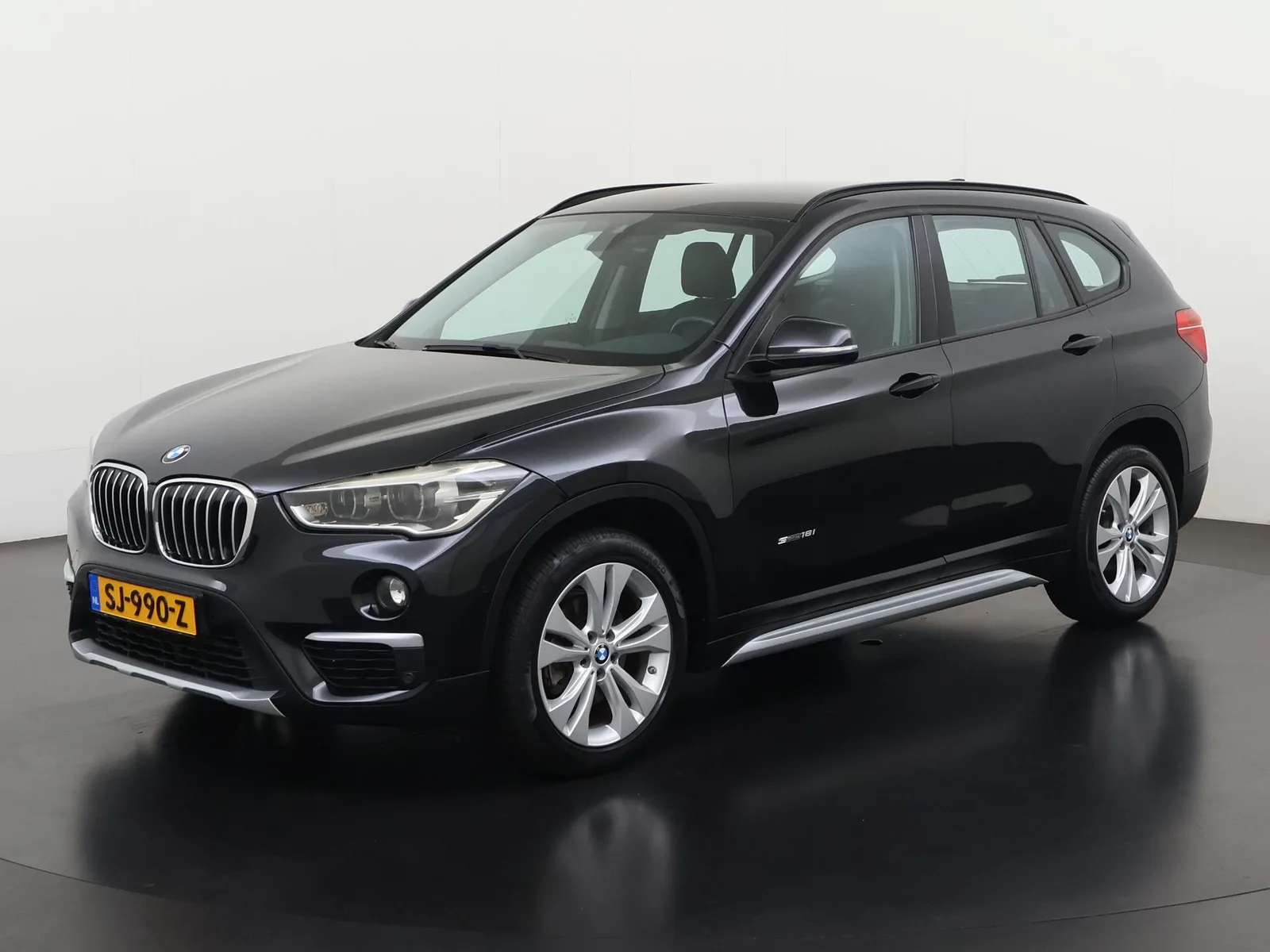 BMW X1 (2017) — foto 1