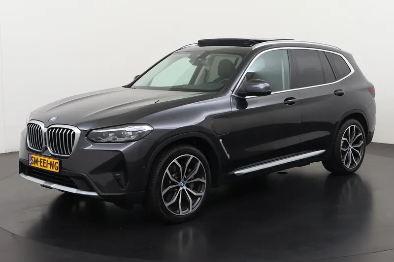 BMW X3 (2023)