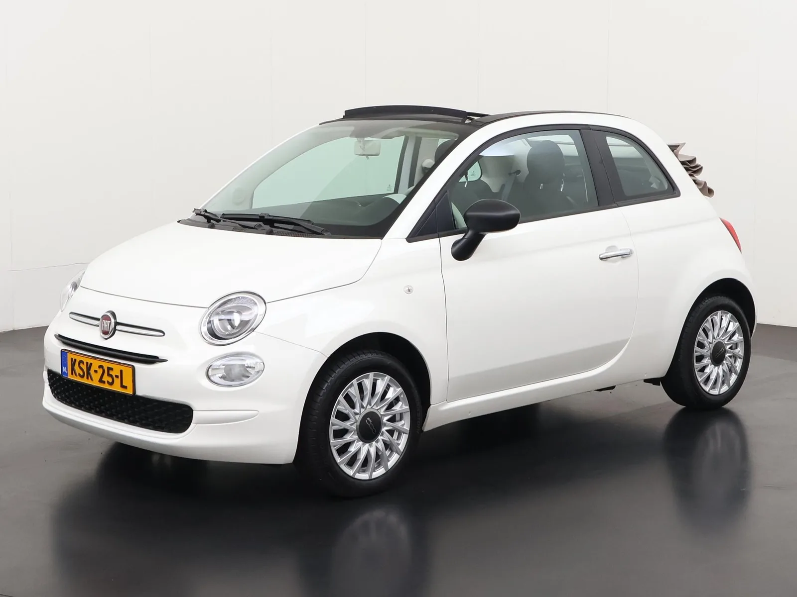 Fiat 500C (2023) — foto 1