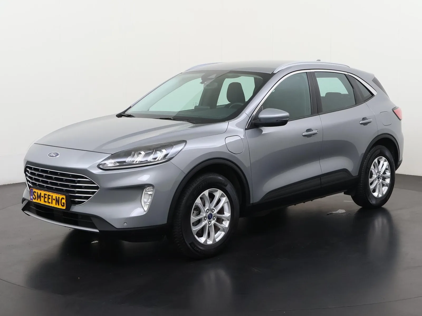 Ford Kuga (2024) — foto 1