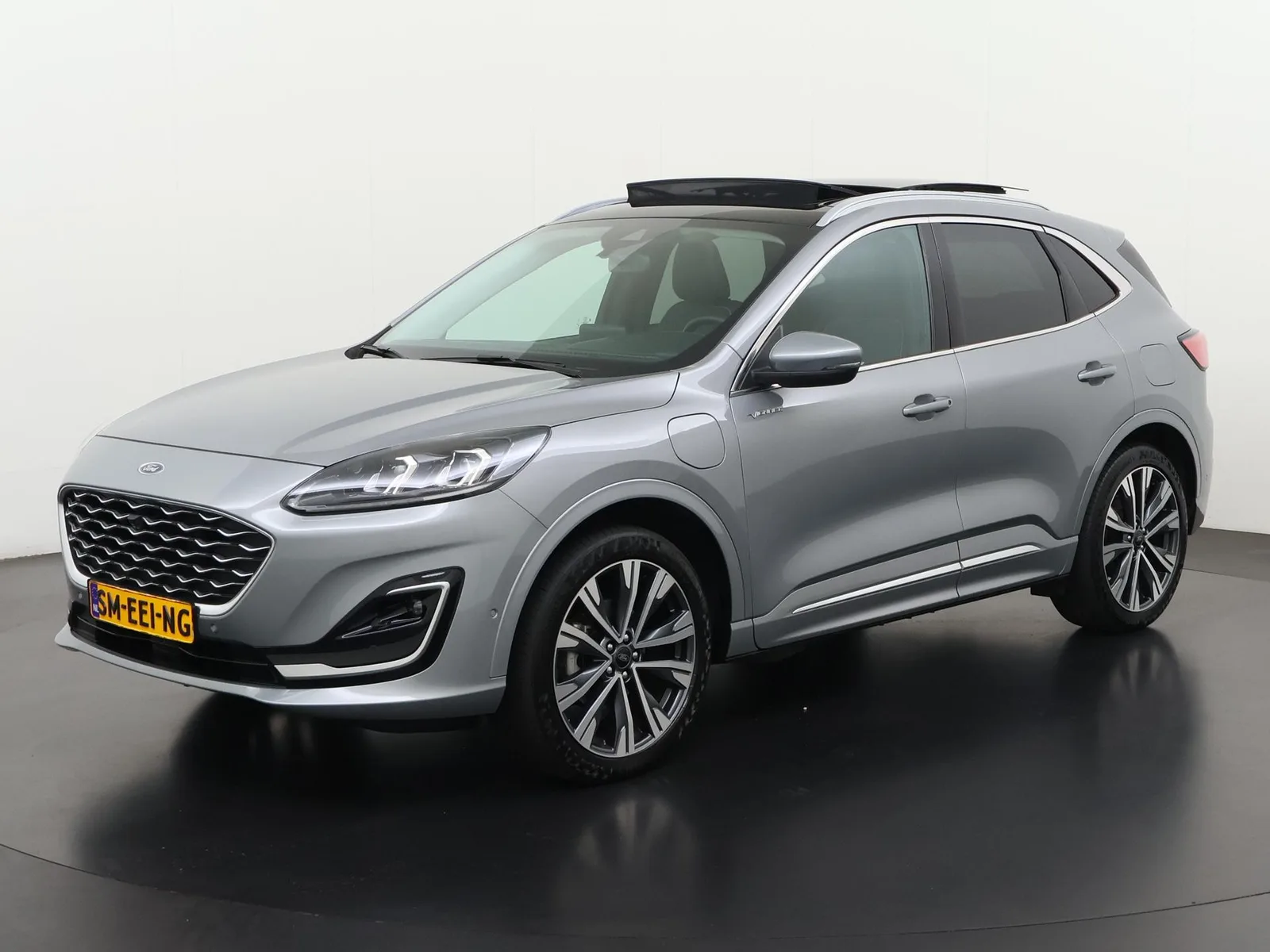 Ford Kuga (2024) — foto 1