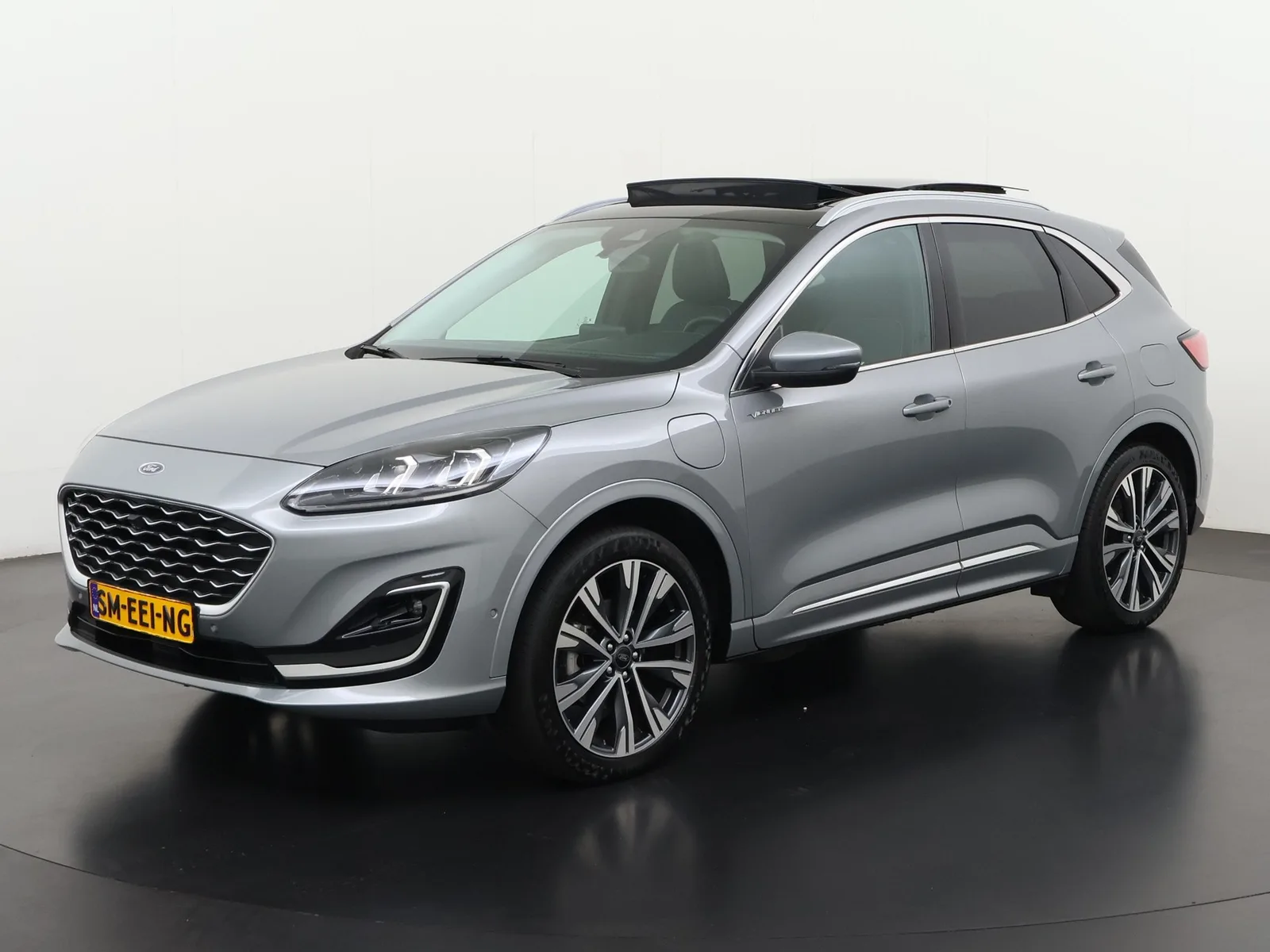 Ford Kuga (2023) — foto 1