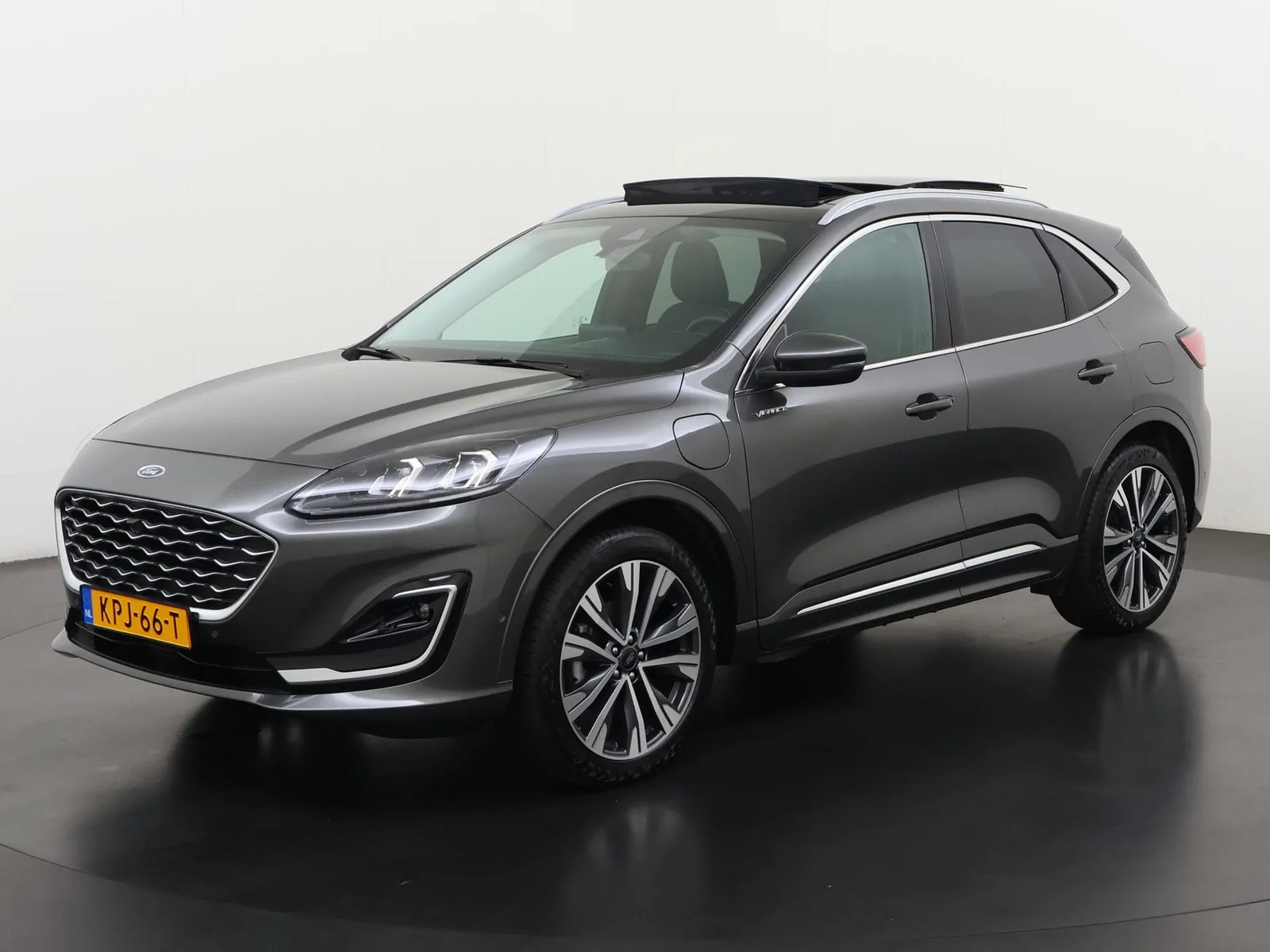 Ford Kuga (2024) — foto 1