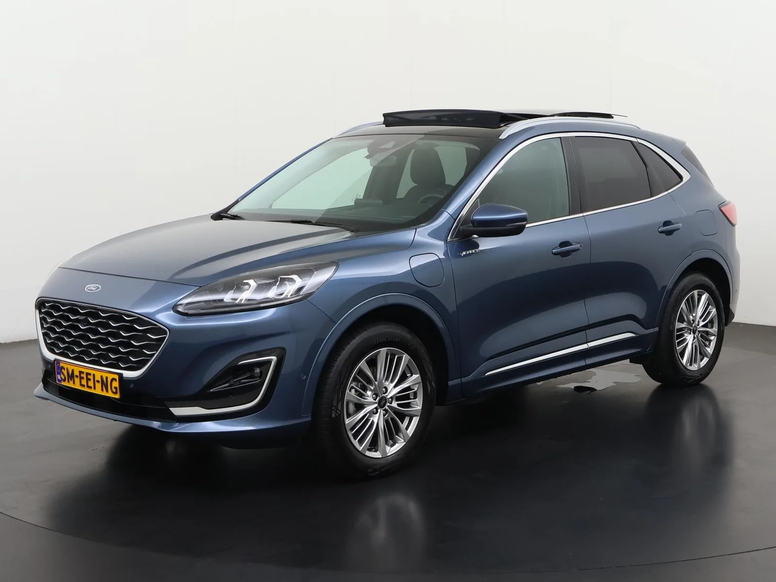 Ford Kuga (2025) — foto 1