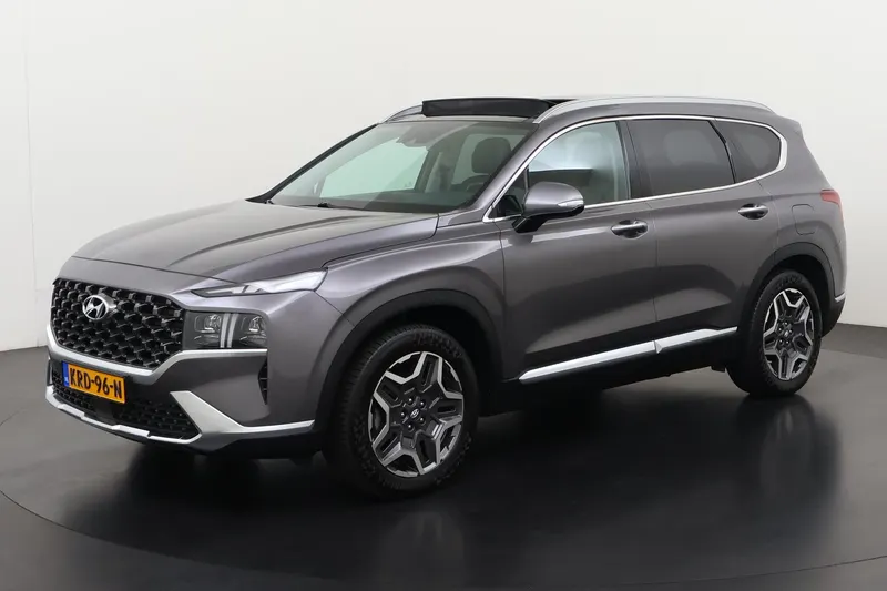 Hyundai Santa Fe (2022)