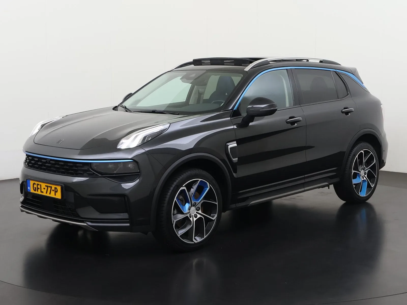 Lynk & Co 01 (2022) — foto 1