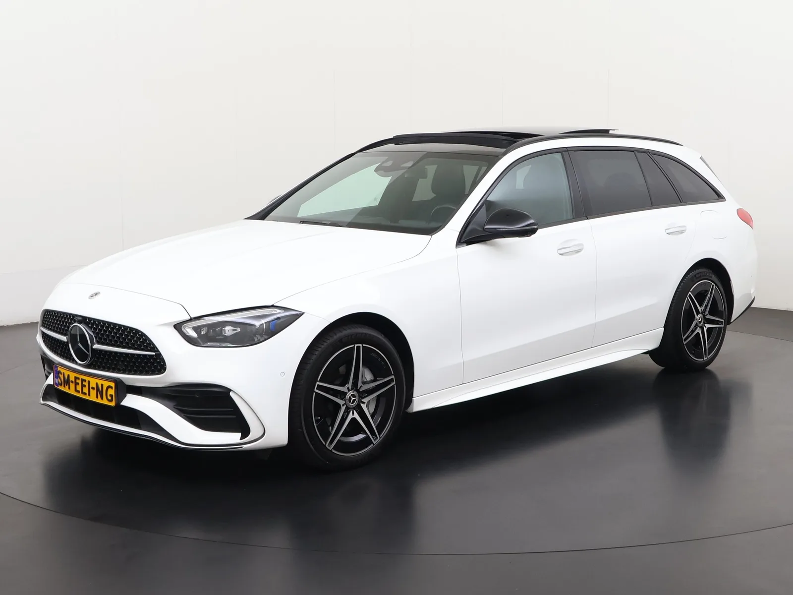 Mercedes-Benz C-Klasse (2023) — foto 1