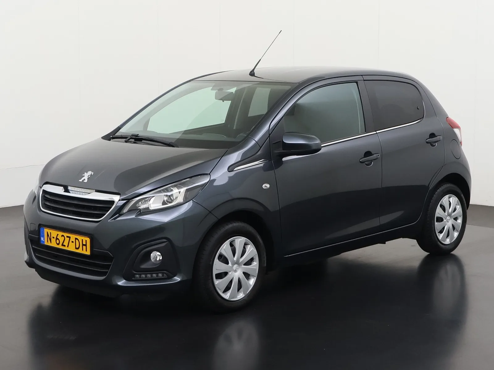 Peugeot 108 (2021) — foto 1