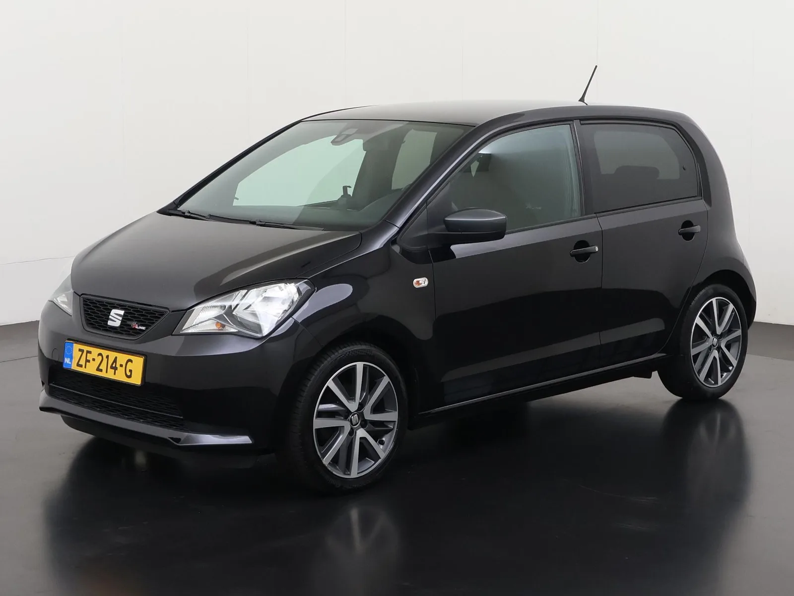SEAT Mii (2019) — foto 1