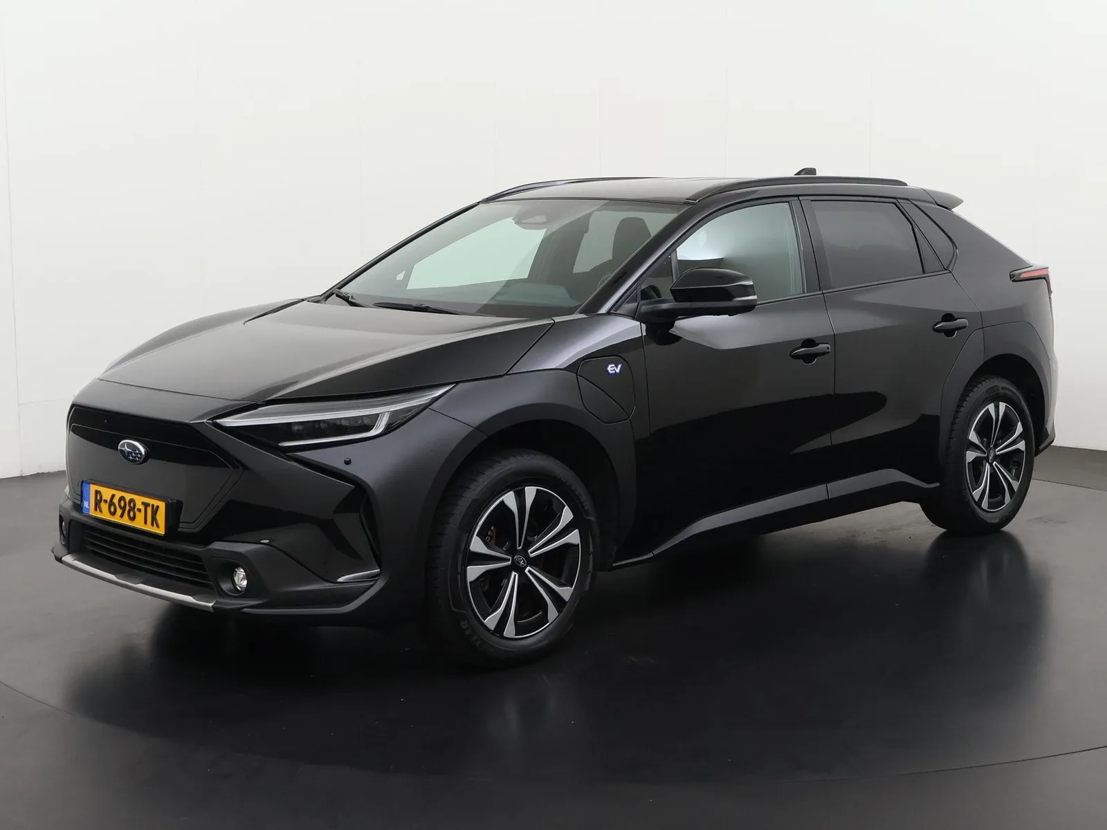 Subaru Solterra (2022) — foto 1