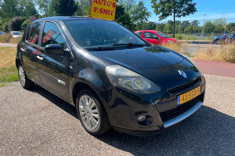 Renault Clio (2011)