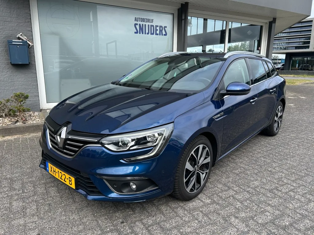 Renault Mégane (2019) — foto 1