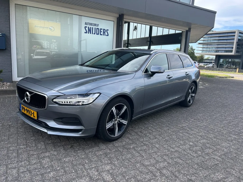 Volvo V90 (2017) — foto 1