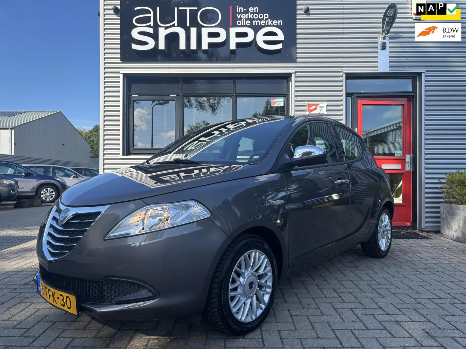 Lancia Ypsilon (2014) — foto 1