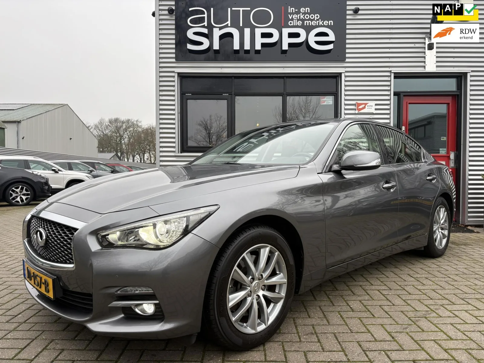 Infiniti Q50 (2016) — foto 1