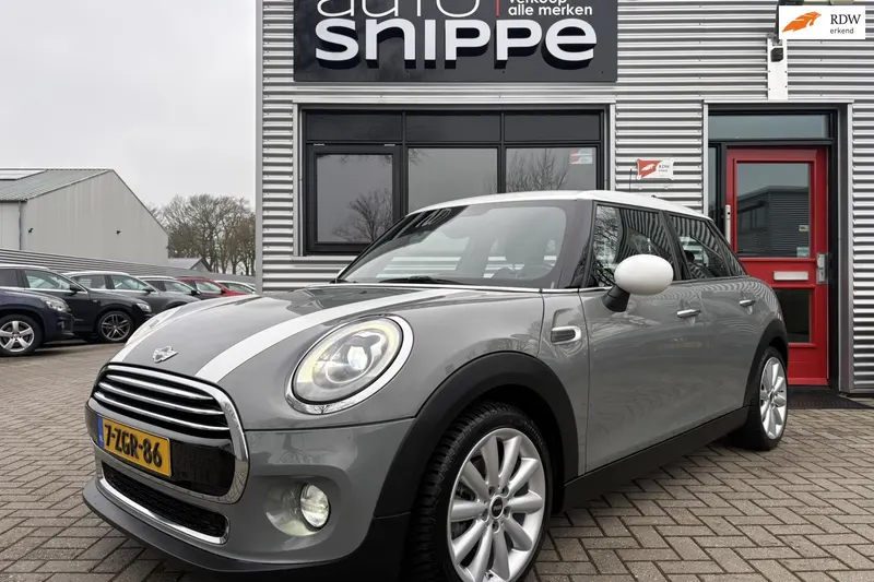 MINI Cooper (2015)