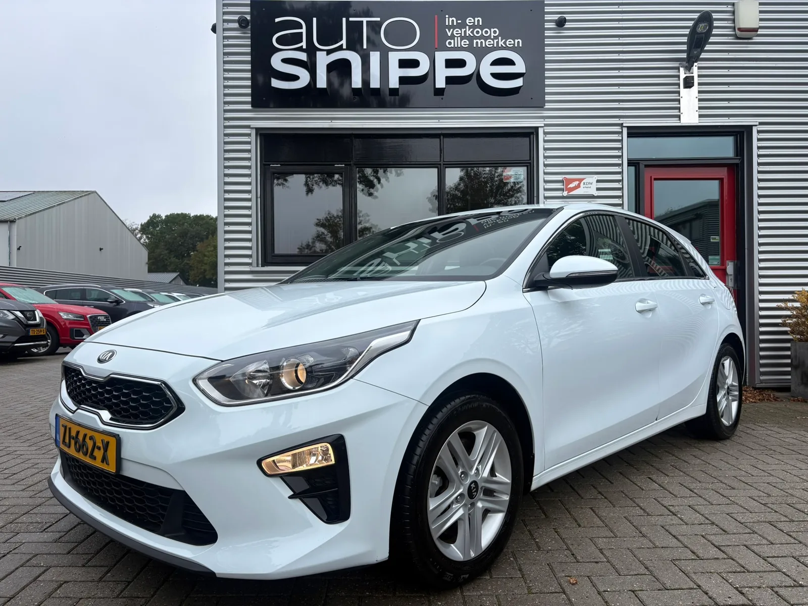 Kia Ceed (2019) — foto 1