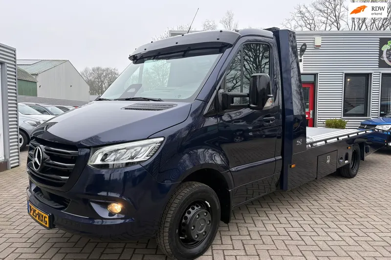 Mercedes-Benz Sprinter (2024)