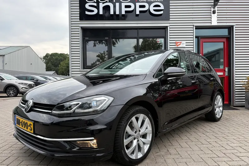 Volkswagen Golf (2017)